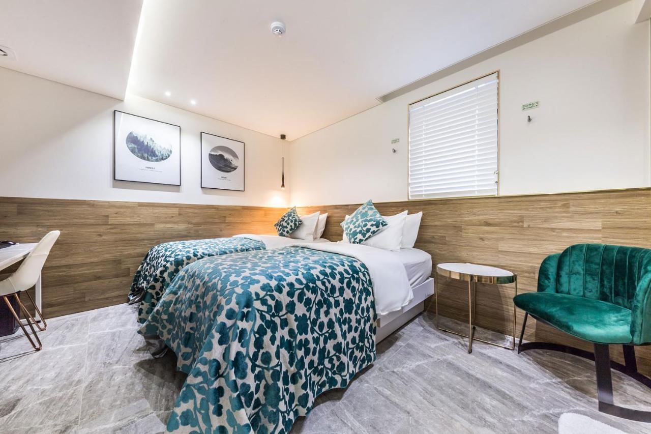 The Post Hotel Seoul Bagian luar foto